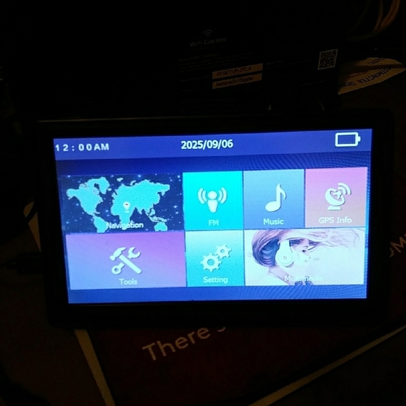 GPS Navigation 13 Inch Screen - Picture 3 of 4